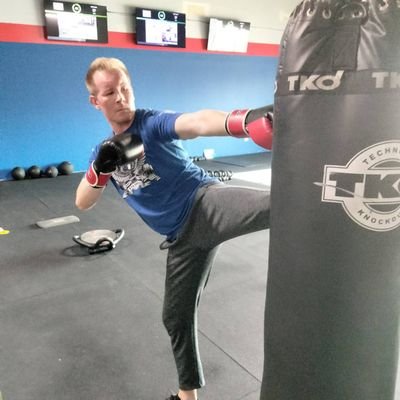 Husband, dad. NASM Certified Personal Trainer. Certified Nutrition Coach. Martial arts practitioner/instructor. Former first responder.