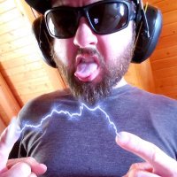royal_tee (@rzzzilla) 's Twitter Profile