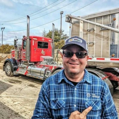 Ridhardbwo's profile picture. New York