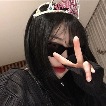漫画の編集とかに携わりたいと思ってる女子大生です。ひきこもりだけどそういうのは好き。ちゃんと会える人は当日の服装の写真お願いします!写真要求する人は無視しますおデブだけど胸には自信あり◆積極的にきてくれる方・鍵垢NG・20歳▶https://t.co/aLFCVrqdSf