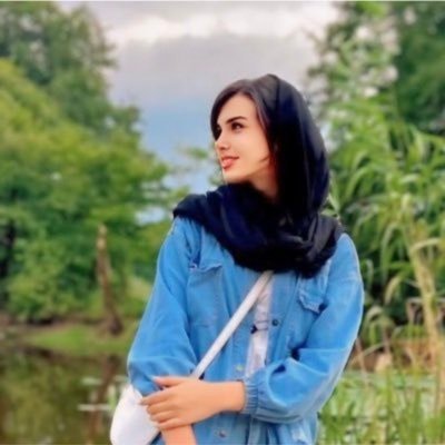 سوخـتن با تــــو به 🦋 پــروانـه 🦋 شدن می اَرزد. . . دایرکت⛔️♥️