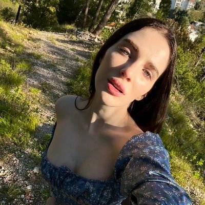 Sono qui per il sesso, e per soddisfare i tuoi bisogni, se questo ti dice di fare meglio con me, contattami sul mio telegram : @SoniaOlga1