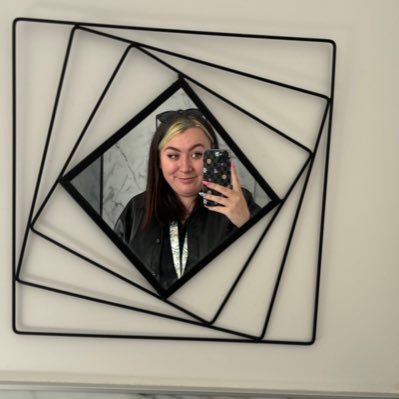 Moray Firth📍 CLD Worker. Doric tongue. Cat mom. Com Ed grad. Youth work, politics & equality. Hibs. She/Her. Views my own 🦋🏳️🌈
