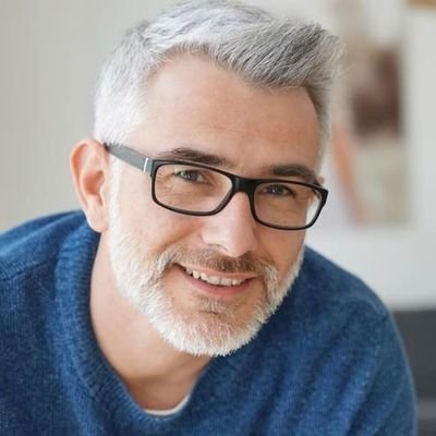 محمد علی فروغی:
مملکت ما ایران است و ما ایرانی هستیم و پدران ما هم ایرانی بودهاند.
کمتر توییت زننده و بیشتر منشن گذار