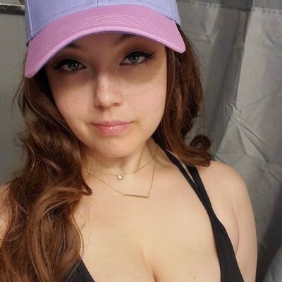 Charlottem66713's profile picture. 