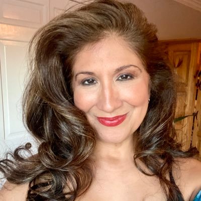 Proud mom, wife, storyteller, servant leader, and fashionista etc... https://t.co/37l9q1Fy5W