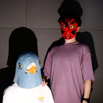 2人組？バンドです。主に新譜💿とサッカー⚽について呟きます。下記リンクより私たちの音源も聴けますので、よろしくお願いします！！🙇‍♂️