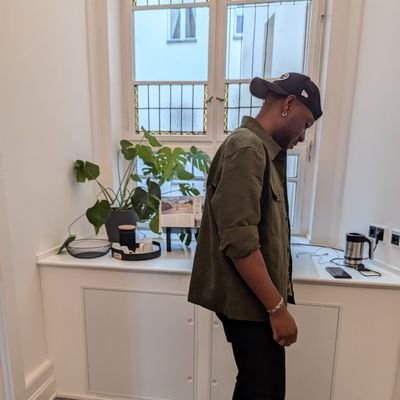 mosicated5's profile picture. Ichthyologist, Hybrobiologist, Social Worker, Human Being