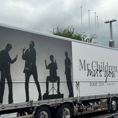 right_wing_9's profile picture. Mr.Children/missyou@サンドーム福井/半エン@京セラ/半エン@長居/ゴールデンサークル@城ホール/apbank fes'23/