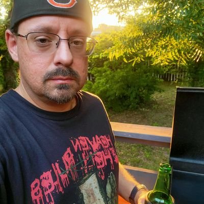 Minimal government=maximum liberty. Politically unaffiliated. Grilling & the great outdoors🍺
#unvaxxed
#NationalDivorce now!
Go #BullsNation & #DaBears!