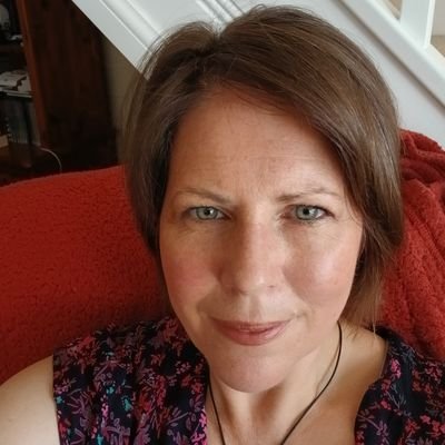 Hannah111429's profile picture. I've given in and decided to join twitter