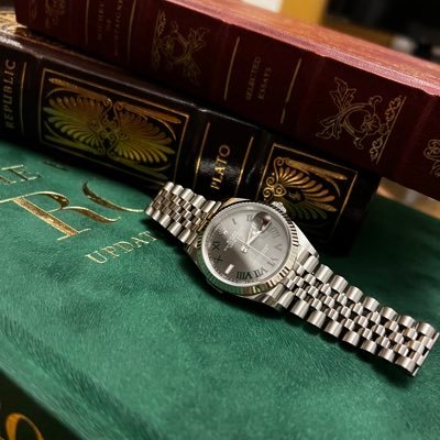 LDNXCVI's profile picture. 🏆