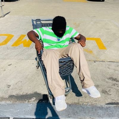 Kymore_K1's profile picture. Darkskin🤎
SA🇿🇦
YT:KYMORETV_