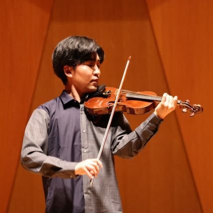 滋賀出身です。藝高、藝大卒業
／2024年度紀尾井ホール室内管弦楽団シーズンメンバー／N響アカデミー修了