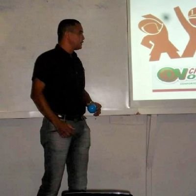 tiao_simpathia's profile picture. Supervisor administrativo em @credimoveisnovolar

@tiaosimpathia #paideUmSLS