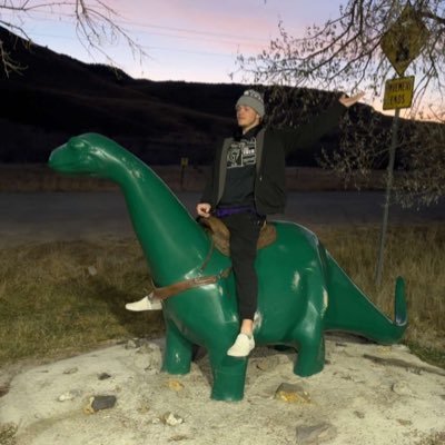 CoachCrofty's profile picture. graduated