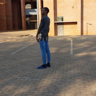 EmmanuelSm95926's profile picture.