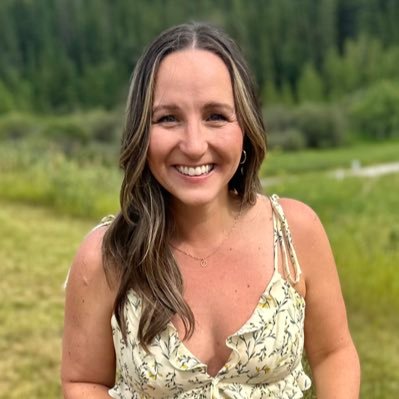 AllyCarlsonPR's profile picture. PR & Influencer Marketing ✈️🎥🍷