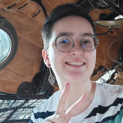 Book nerd, Writer of ND queer stuff, ESL Teacher in France, IRL queer & social justice activist - ND - they/them