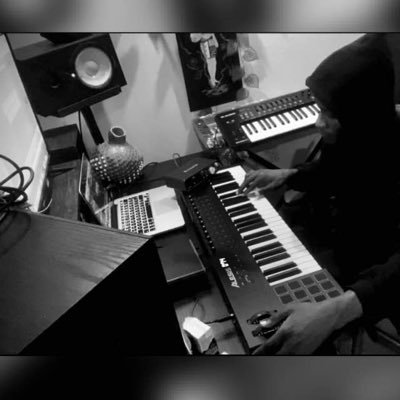 Music Producer ▪︎Director ▪︎Sound Designer.
🎼 Creating Original Soundtracks for Ordinals Projects
@ethscription #MusicNFTs
$FAR #DarkCave #SoundCollection