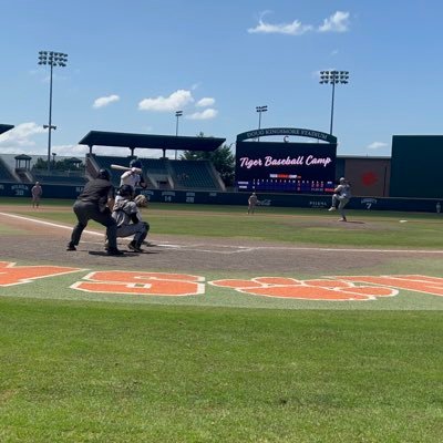 6’4 210 c/o 2026 RHP/1B/OF, 4.4gpa, Maclay School, Phone: 850-766-2865, Email: benjaminwagnon@icloud.com