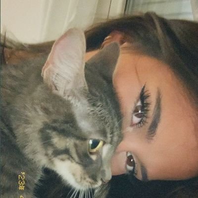 m_nni_'s profile picture. 🇵🇸