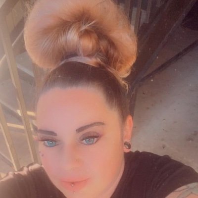 Rainnluv2920's profile picture. 