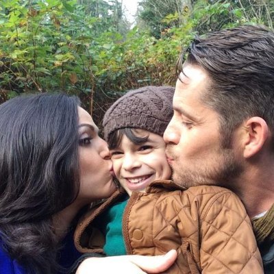 Cuenta fandom dedicada a Once Upon a Time (Érase Una Vez)| Long Live Regina 👑 | Captain Swan🦢🪝| OutlawQueen 🍎🏹
We've been noticed by Sean Maguire x2!