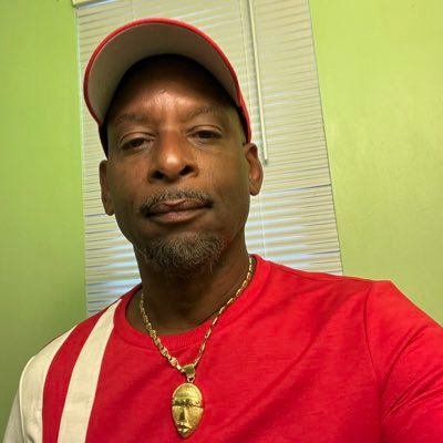 markfromstl's profile picture. Retired Navy (bubble head) now working for the coast guard in the DMV. I’m a proud father, Grandfather and uncle A black man who loves food and pan africanism.