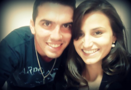 Aqui só existe o bem. Se você me deseja o mal, eu te desejo amor. Caio F. Abreu