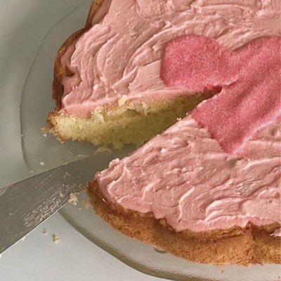 v1olatte's profile picture. ｡ﾟ•┈ harqeel addicted