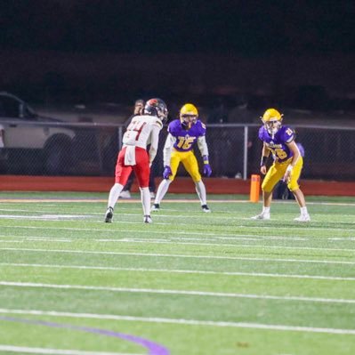 jaredpeters000's profile picture. Ravenwood 🏈 wr ⚾️ CF| 2026 GPA 3.7