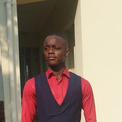 SelaeloMolotja's profile picture. Writer exploring mindset and growth 🧠 | Sharing my journey and help up and coming writers master the art of thinking and becoming a skilled ghostwriter ✍.