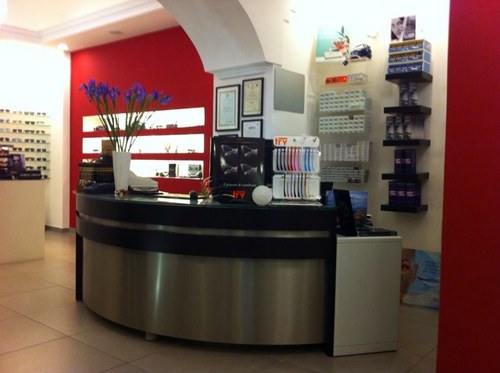 OtticaBrandi's profile picture. 