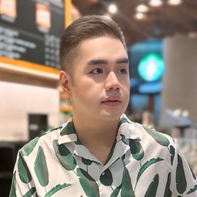 Recommended by 4 out of 5 people that recommend things. IG: LloydDiaz