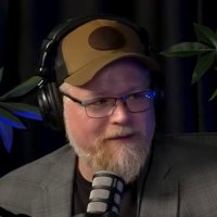 Ethan Nicolle (@axecop) 's Twitter Profile
