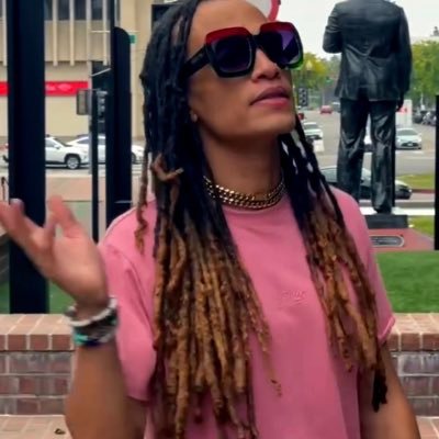 JaYoSun is an Singer/Rapper & Music Producer from Chino Hills, California. His incredible ability allows him to create Ultra-Rare Vibrational Ear Candy. 🤞⚡️✨