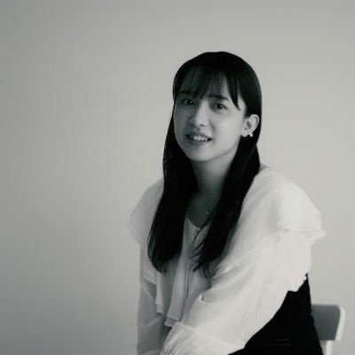 役者 │ 大阪出身 │ 将来の夢は猫と一緒に暮らすこと
