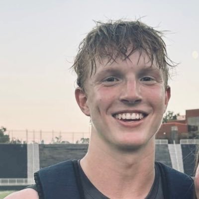 C/O 2027 | Evansville F.J Reitz #22 6’0 150 WR and S T&F Sprinter | 200 100