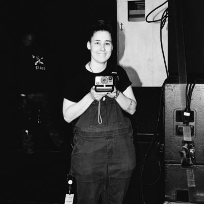 tour photographer / videographer
sf / bay area
available for tour
let’s work together
elenastrawnphotography@gmail.com