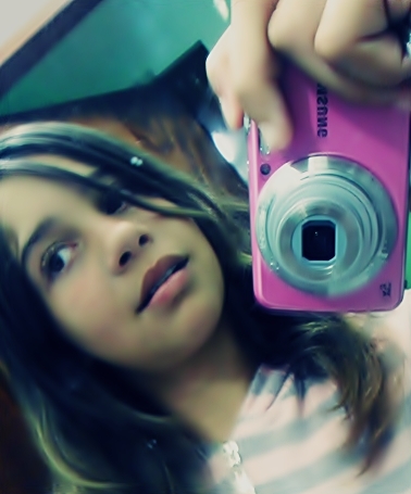 Corinthiana , Funkeira, Simpatica,Baixinha,  @renatafofa_ .