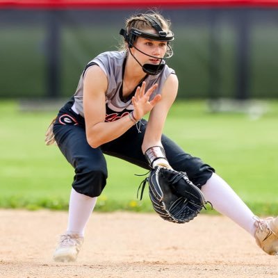 Ohio Wolfpack/Green Varsity Softball 2027- 2B/UTL- haydenhart08@icloud.com