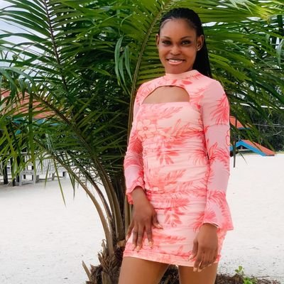 ObejeRejoice's profile picture. Pretty lady 💃❤❤. 

Happiness should not be your journey but your end destination, agree?