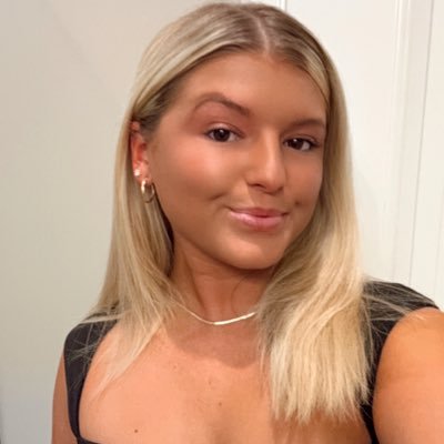 amberrhughes's profile picture. 