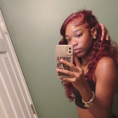 adoreesarenityy's profile picture. Just a pretty girl & reall shii