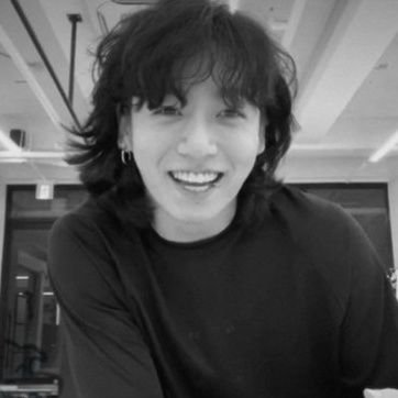 jhspandorashope's profile picture. 134340 moonchild 💫 so what enthusiast 🤌🏻 pandora's box supremacy ✨