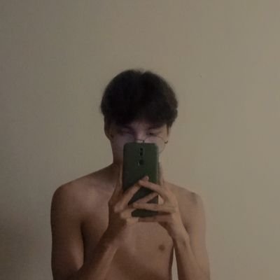 binmeowmi's profile picture. media deleted, bot