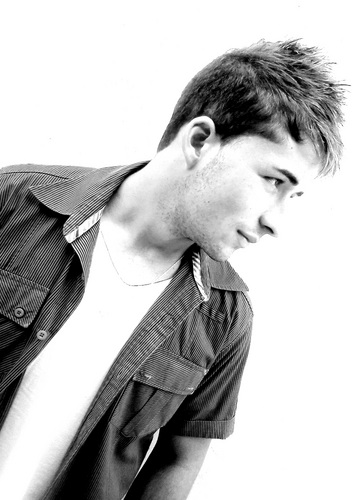 kennedymedeiros's profile picture. Quem se descreve se limita.. um Cristão que ama a Deus..