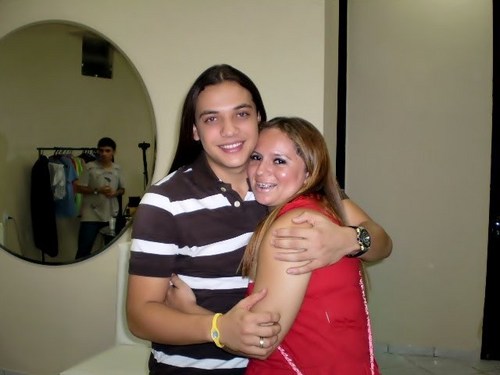 Sou uma Fã que Ama muito Wesley Safadão e a Banda GAROTA SAFADA e faço parte do melhor Fã Clube AS MUSAS DO SAFADÃO♥