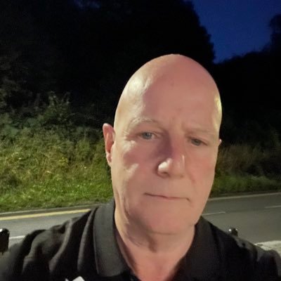 ronevans2404's profile picture. 